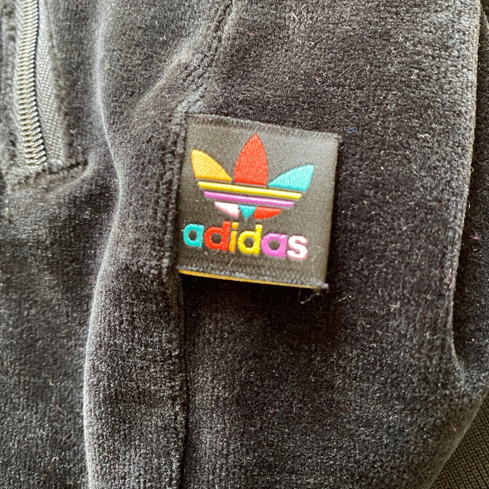 Exclusive Adidas Pharrell Williams velvet bomber jacket - Picture 3 of 9